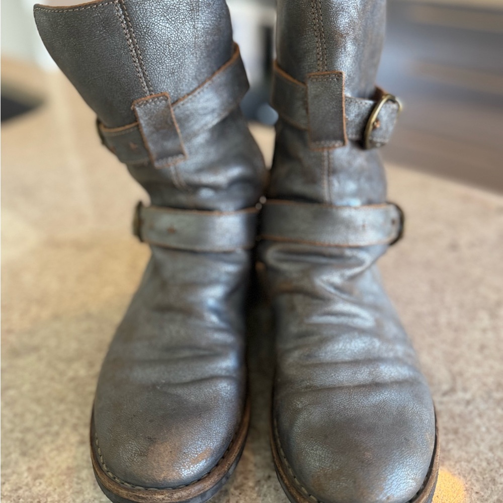 Fiorintini+Baker Eternity Gray Leather Buckle Boots